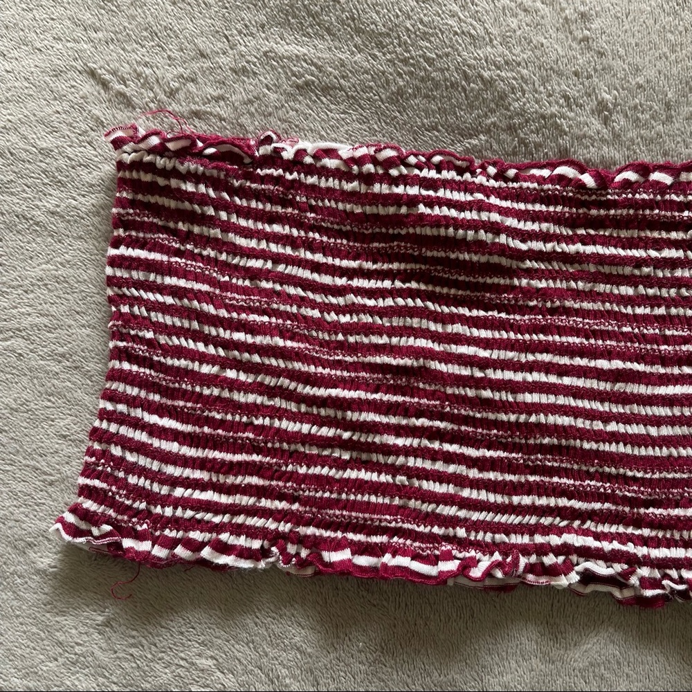 Bandeau Ruched Crop Top - Picture 3 of 15